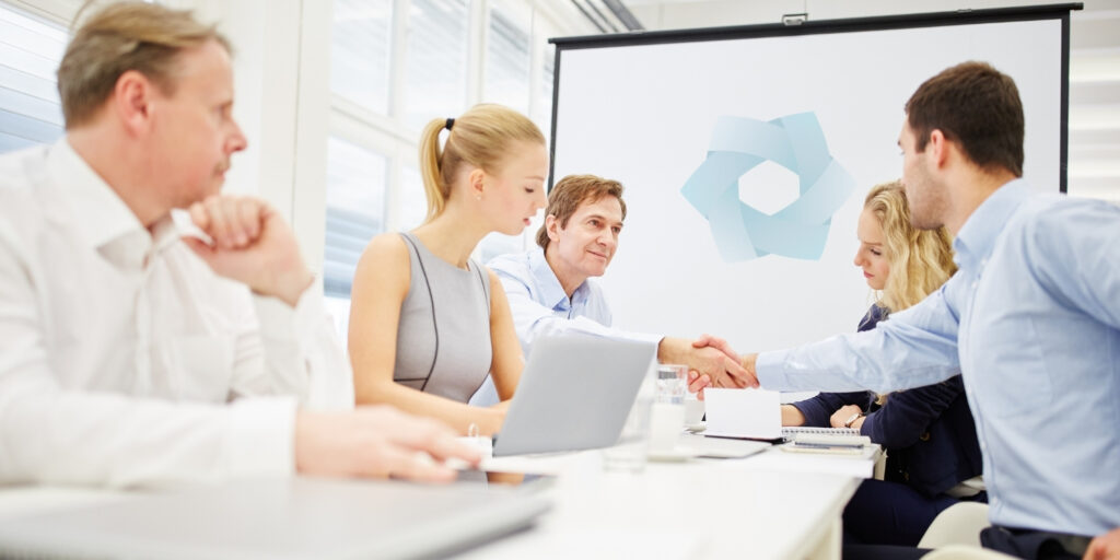 Why Outsource Fully Managed IT Services - Systems Net