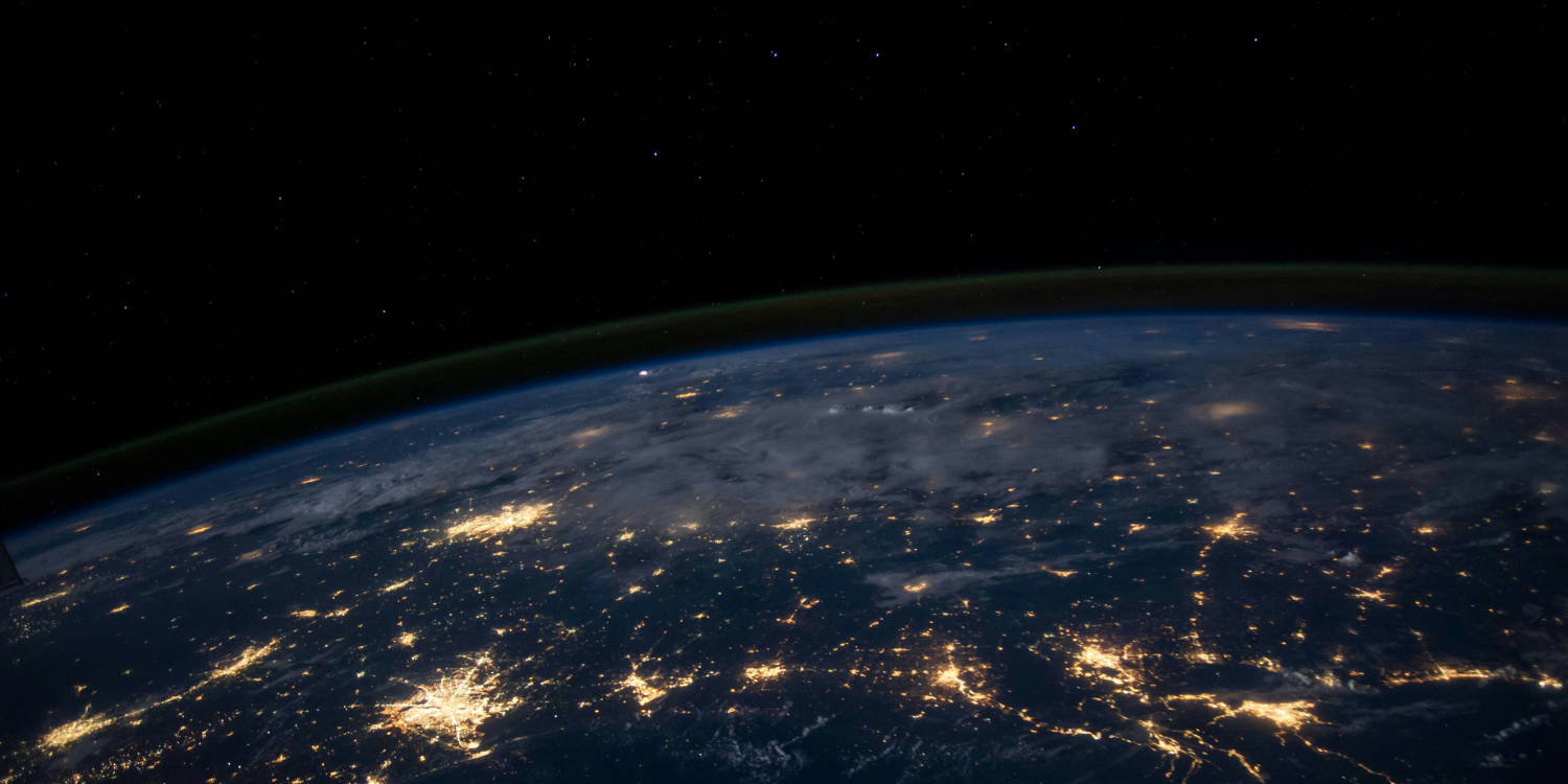 Choosing Cloud Services Private, Public or Hybrid Cloud - SystemsNet